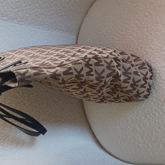 Michael Kors Brown and Black Monogram Tote - Picture 5 of 17